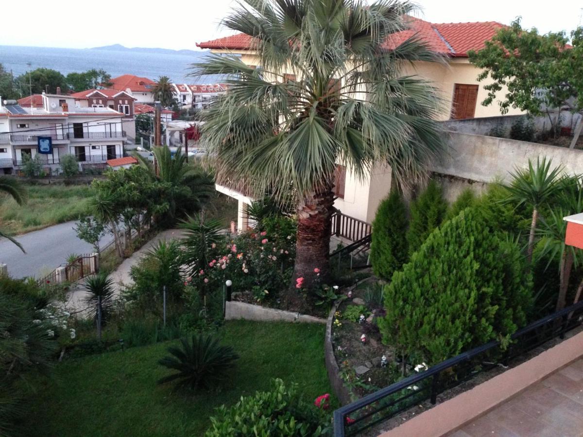 Michael'S Apartment'S Nea Roda Dış mekan fotoğraf